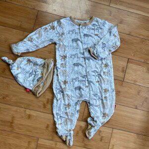 Magnetic Me modal magnetic footie and hat - 0-3m (8-12 lbs) - Safari pattern